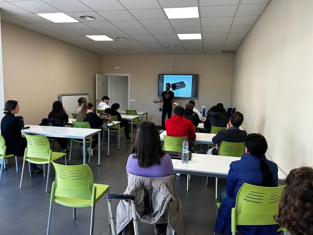 foto aula 3- charla bitcoin 18.01.2023